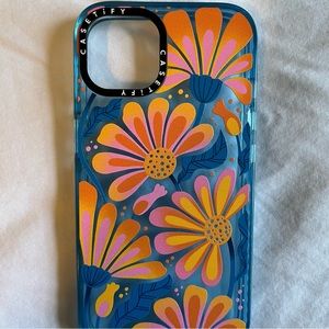 iPhone 13 Casetify Daisy Case